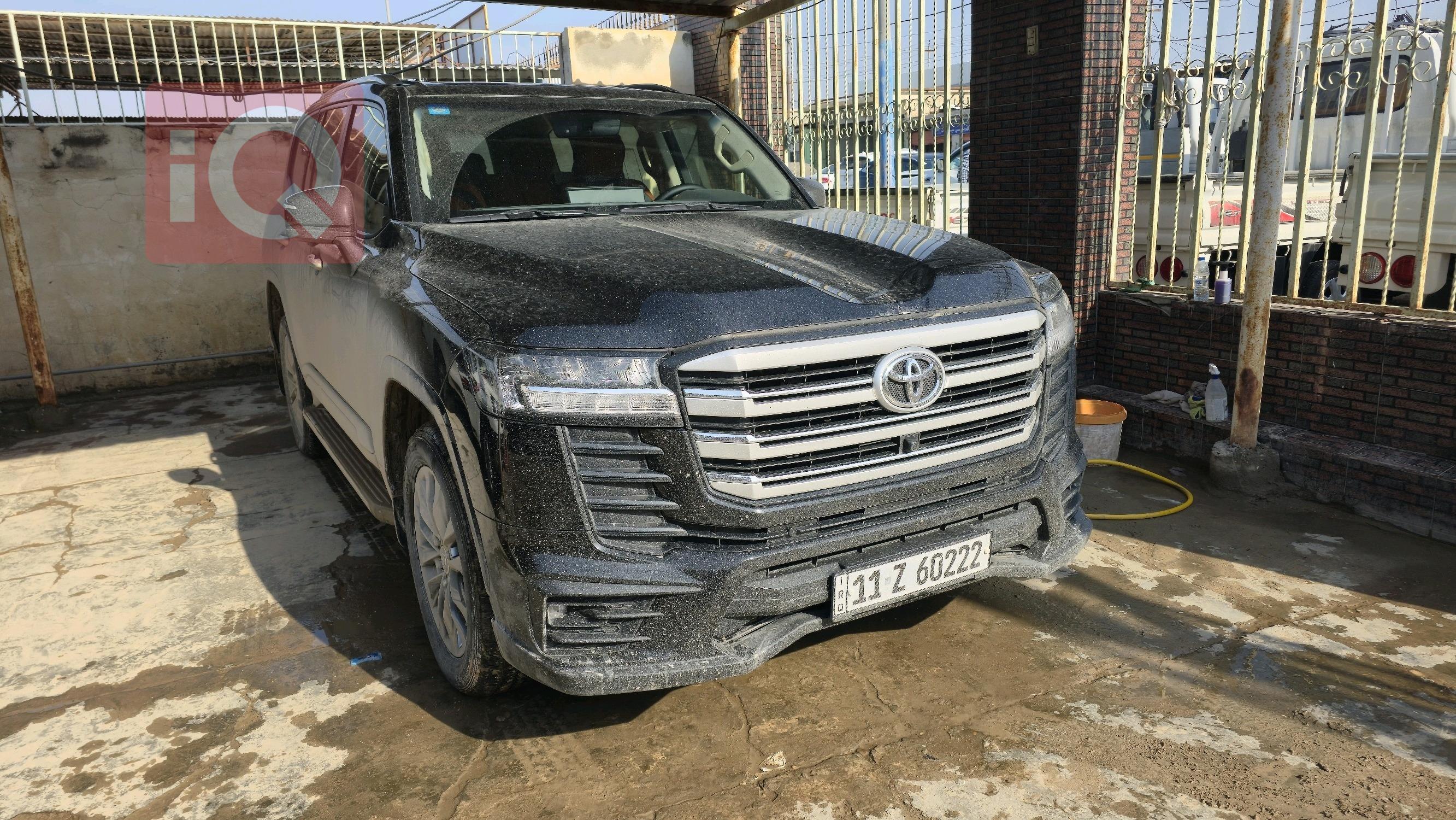 تويوتا لاندكروزر